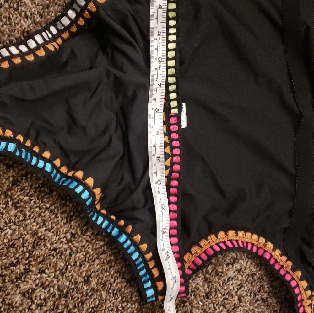 Swimsuit bundle - Picture 4 of 5